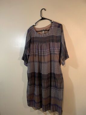 OS One Taupe and Cream Logo-Accent Dress Size Large